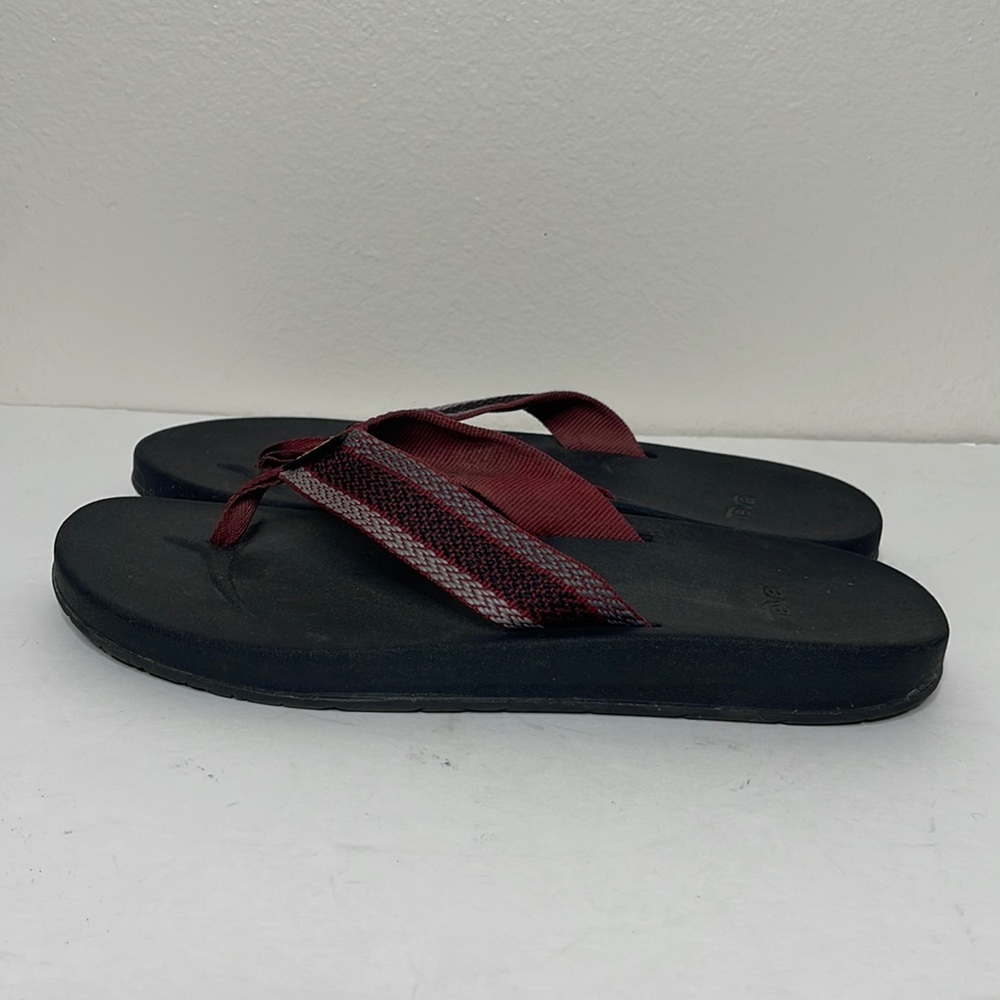 Teva Mens‎ Slippers sz 11 Black/Red